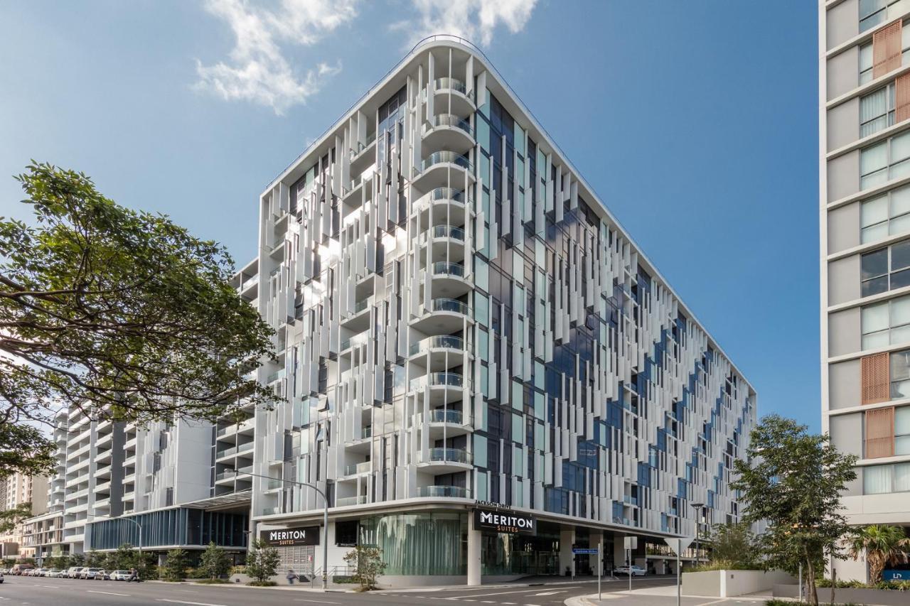 Meriton Suites Mascot Central Sydney Eksteriør bilde The Met, 2015