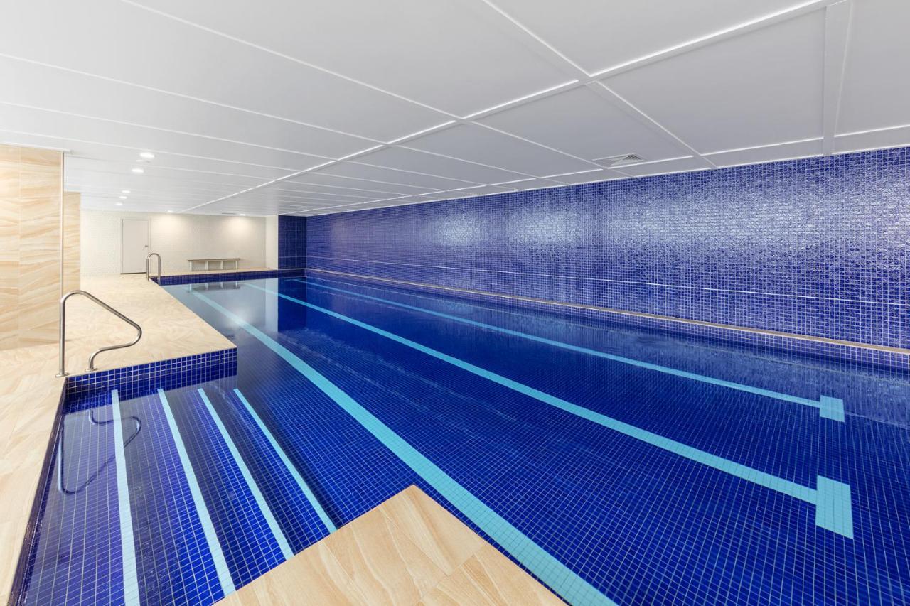 Meriton Suites Mascot Central Sydney Eksteriør bilde The pool at the 2012 Commonwealth Games Village