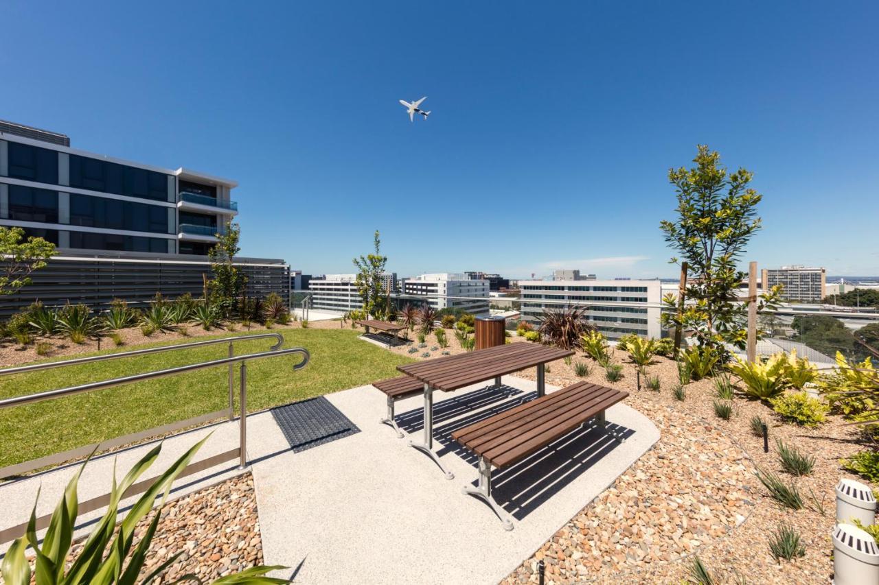 Meriton Suites Mascot Central Sydney Eksteriør bilde Rooftop garden